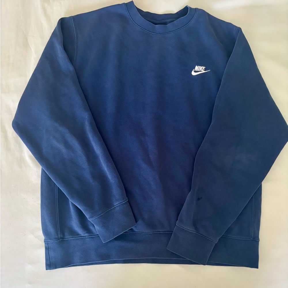 Nike Men's Navy Crewneck Sweater